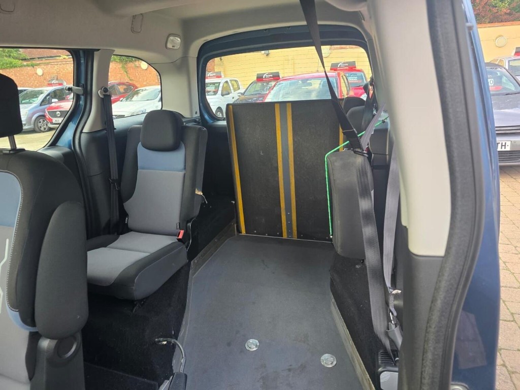 PEUGEOT PARTNER TEPEE