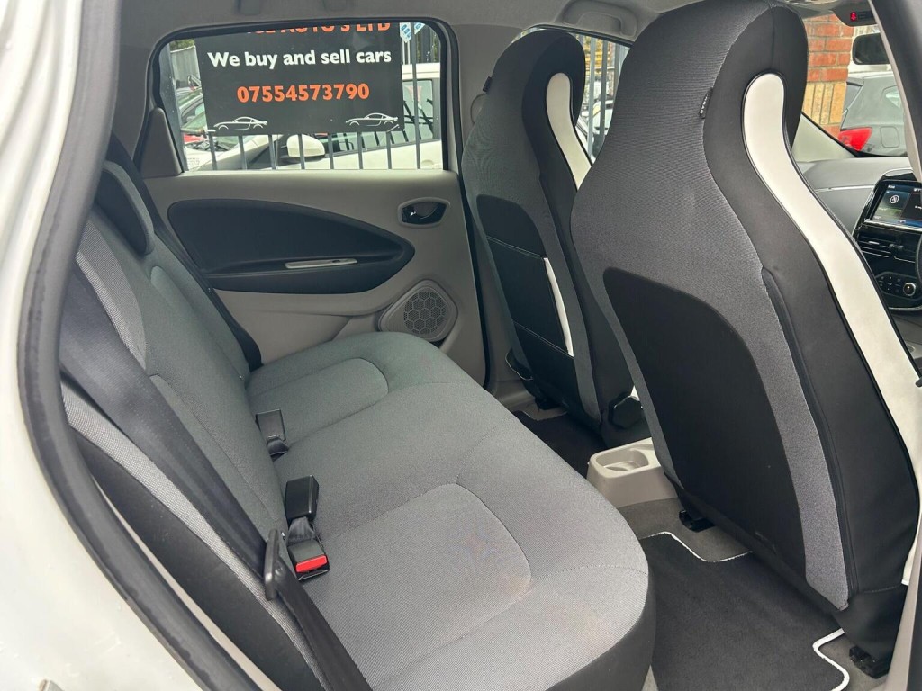 RENAULT ZOE