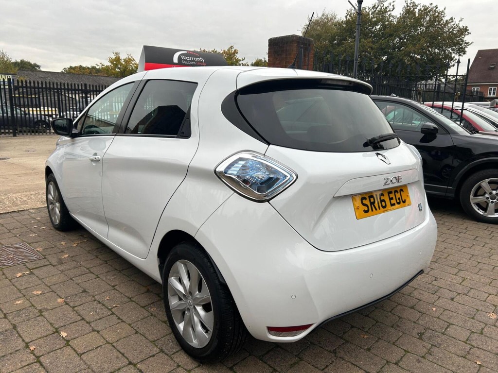 RENAULT ZOE