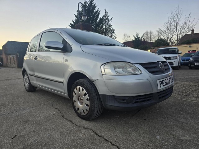 VOLKSWAGEN FOX