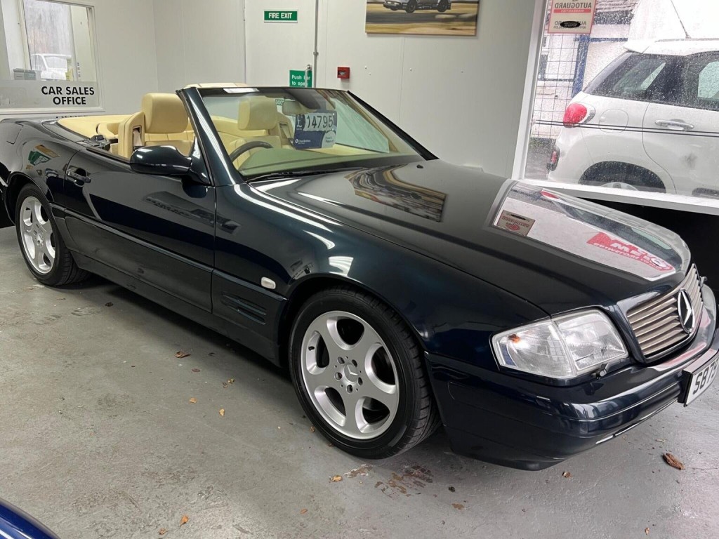 MERCEDES-BENZ 320