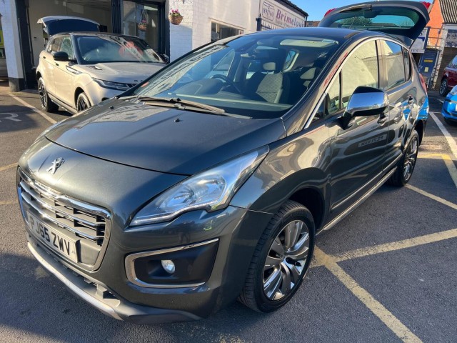 PEUGEOT 3008