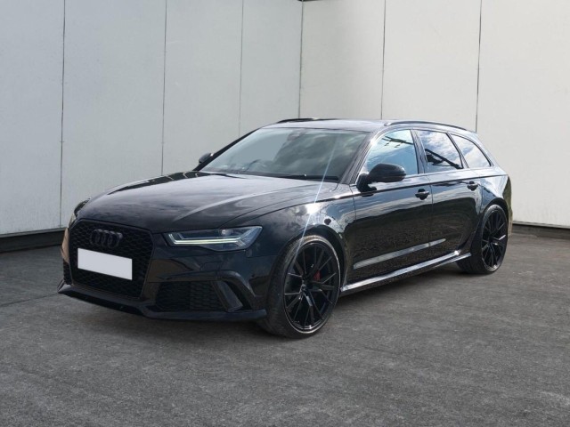 AUDI RS6