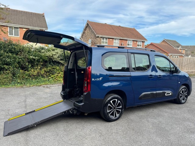 CITROEN BERLINGO 1.5 BlueHDi Flair