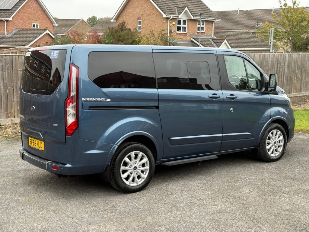 FORD TOURNEO CUSTOM
