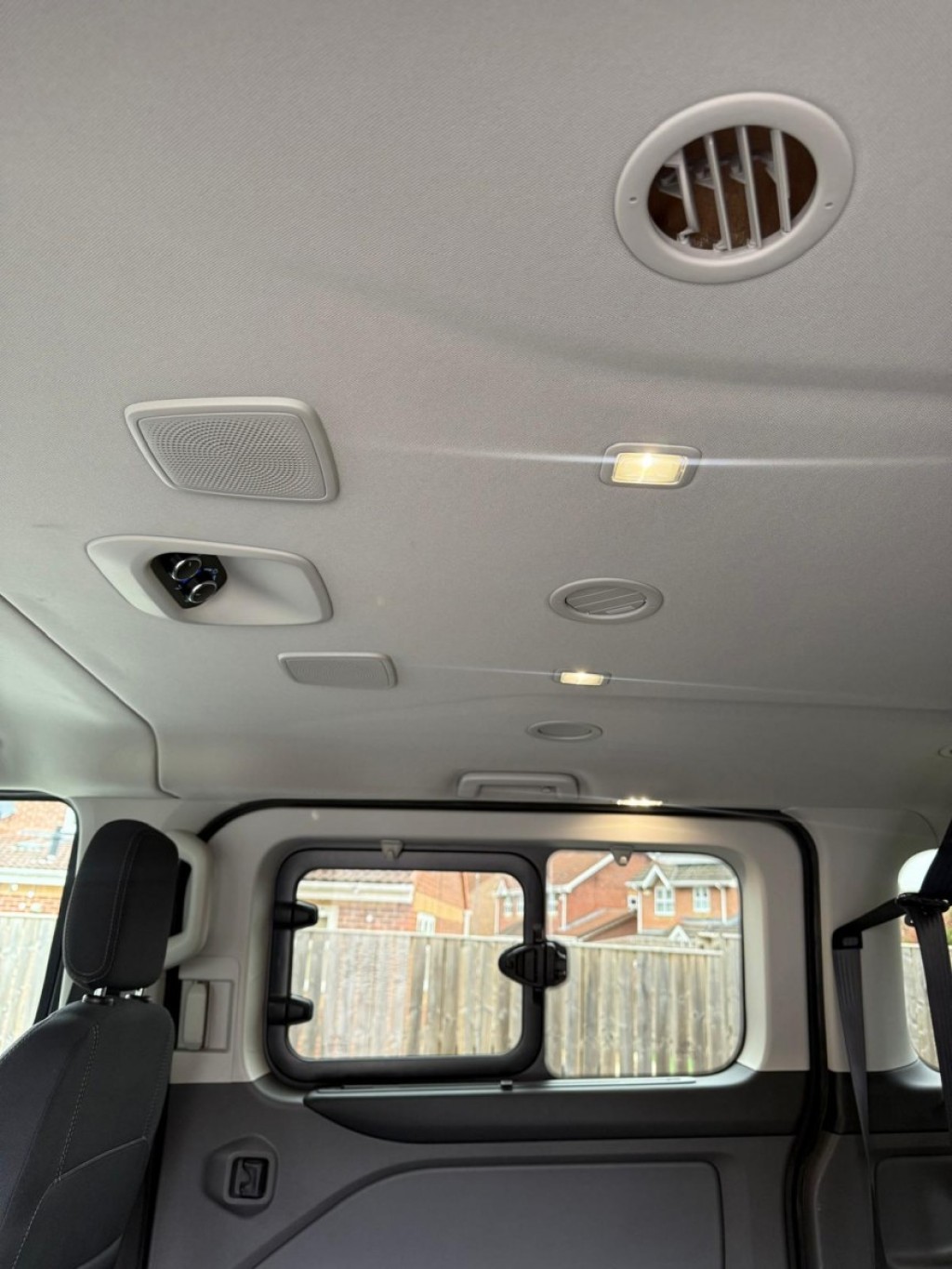 FORD TOURNEO CUSTOM