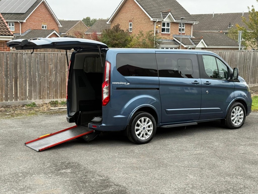 FORD TOURNEO CUSTOM