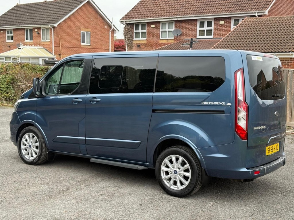 FORD TOURNEO CUSTOM