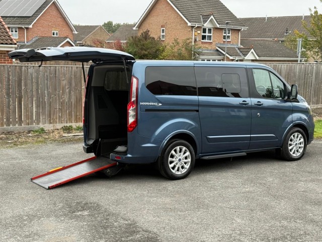 FORD TOURNEO CUSTOM Wheelchair vehicle 