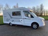 AUTO-SLEEPERS BOURTON