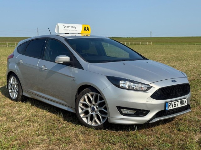 FORD FOCUS 1.0T EcoBoost ST-Line Euro 6 (s/s) 5dr