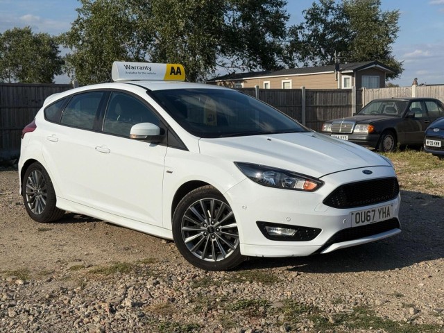 FORD FOCUS 1.0T EcoBoost ST-Line Auto Euro 6 (s/s) 5dr