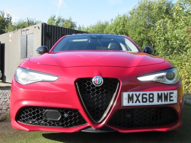 ALFA ROMEO GIULIA 2.0 2.0 Turbo petrol 280hp VELOCE