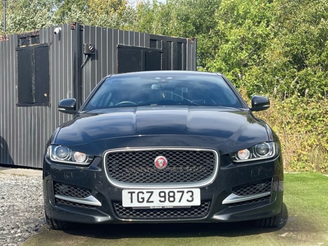 JAGUAR XE 2.0 d R-Sport