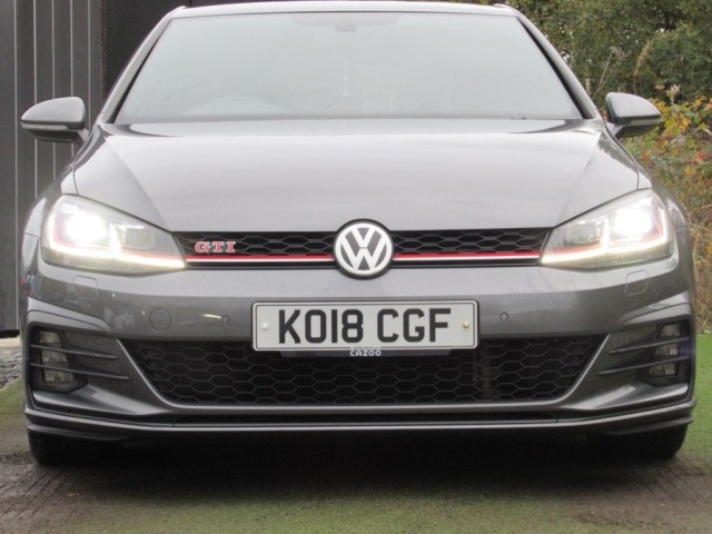 VOLKSWAGEN GOLF 2.0 TSI GTI Performance