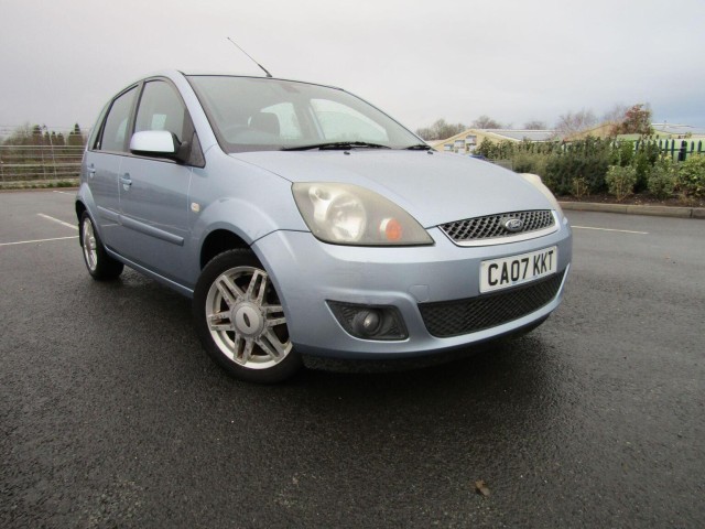 FORD FIESTA