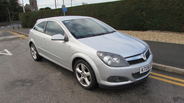 VAUXHALL ASTRA