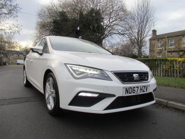 SEAT LEON