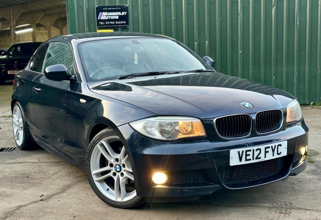 BMW 1 SERIES