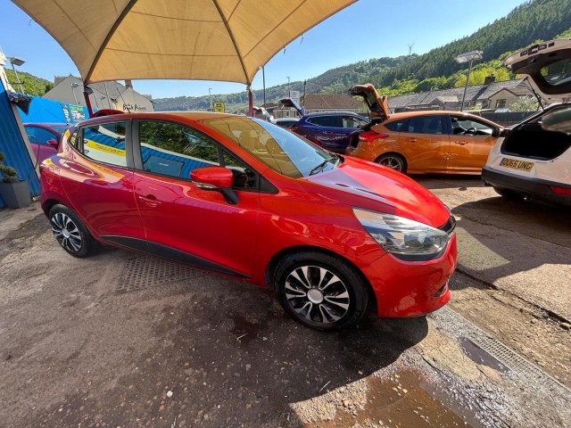 RENAULT CLIO