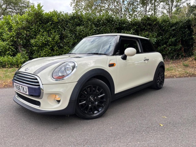 MINI HATCH 1.5 Cooper Euro 6 (s/s) 3dr