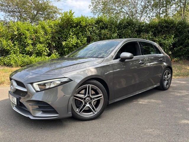 MERCEDES-BENZ A CLASS 2.0 A220 AMG Line (Premium) 7G-DCT Euro 6 (s/s) 5dr