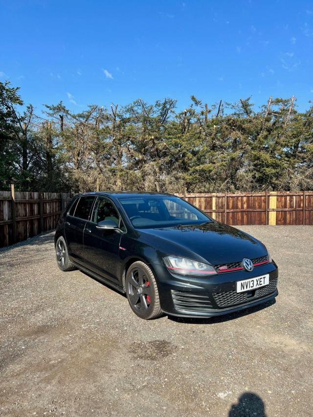 VOLKSWAGEN GOLF 2.0 TSI BlueMotion Tech GTI Performance Euro 6 (s/s) 5dr
