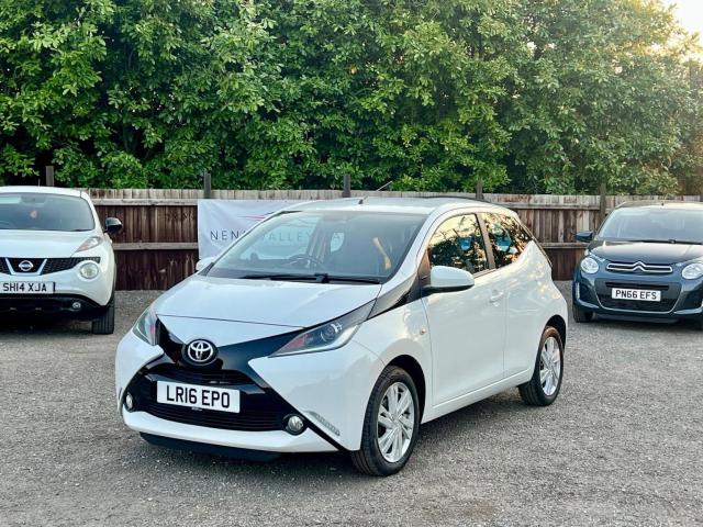 TOYOTA AYGO 1.0 VVT-i x-pression Euro 6 5dr