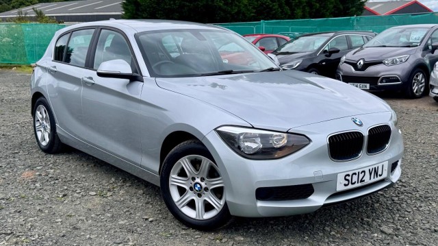 BMW 1 SERIES