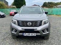 NISSAN NAVARA