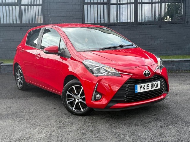 TOYOTA YARIS