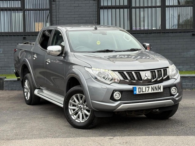 MITSUBISHI L200