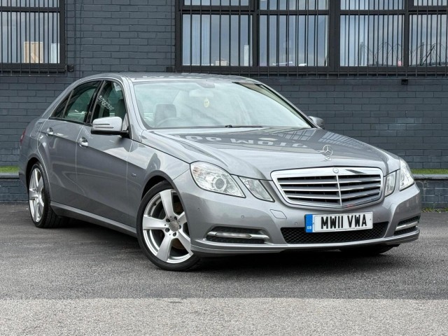 MERCEDES-BENZ E CLASS