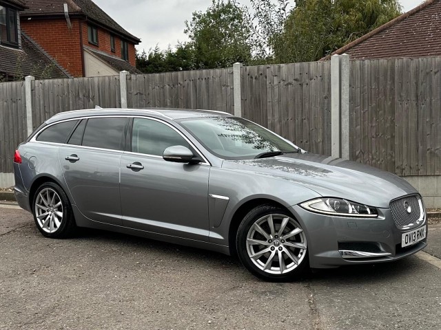 JAGUAR XF