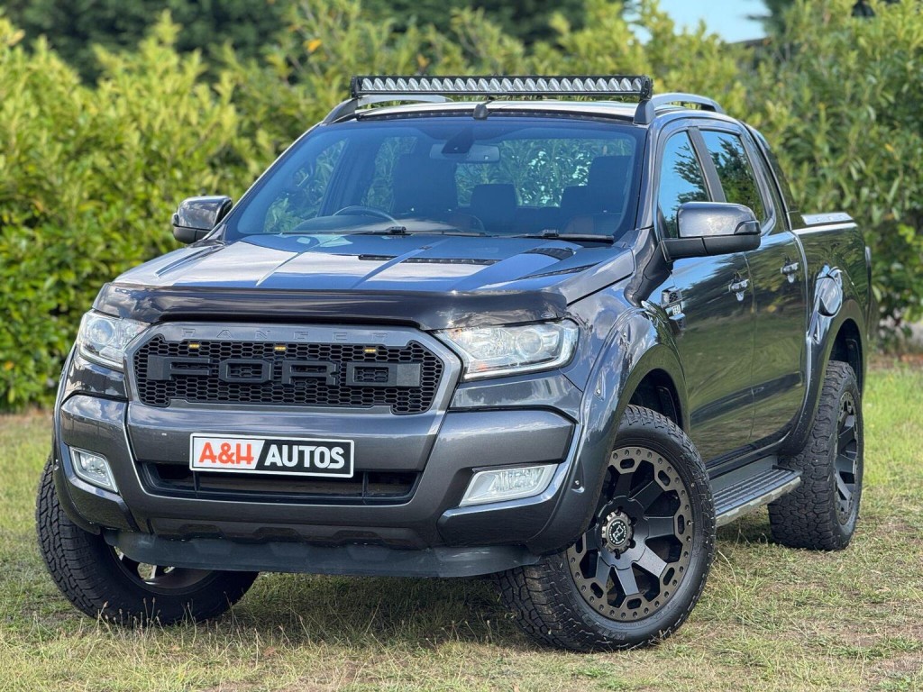 FORD RANGER 3.2 TDCi Wildtrak Auto 4WD Euro 5 4dr