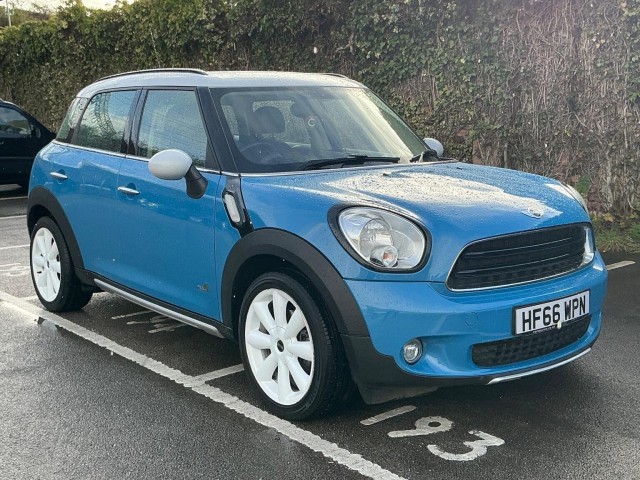MINI COUNTRYMAN
