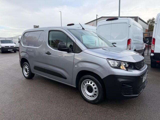 PEUGEOT PARTNER