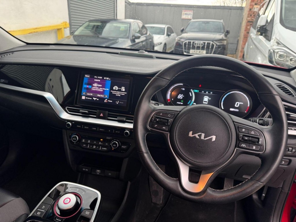 KIA NIRO