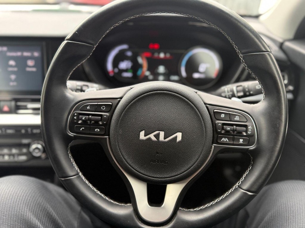 KIA NIRO