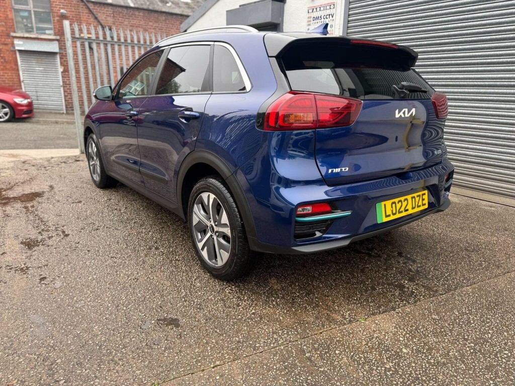 KIA NIRO