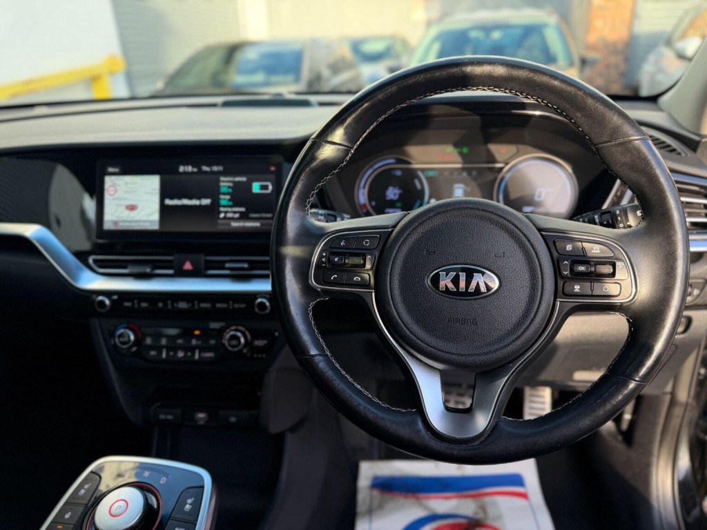 KIA NIRO