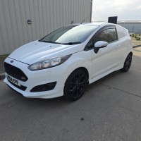 FORD FIESTA VAN