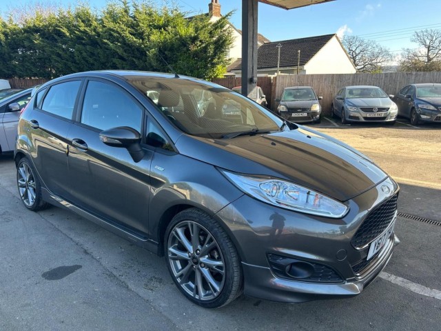 FORD FIESTA