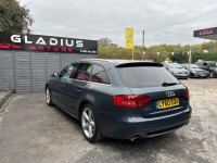 AUDI A4 AVANT