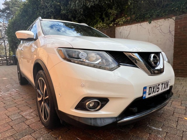 NISSAN X-TRAIL 1.6 dCi Tekna