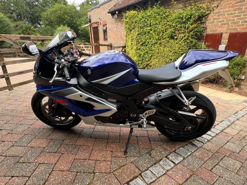 SUZUKI GSXR1000