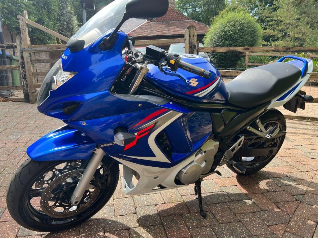 SUZUKI GSX650