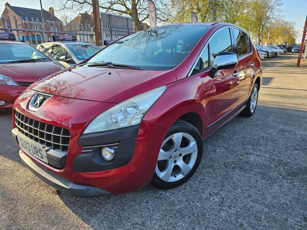 PEUGEOT 3008