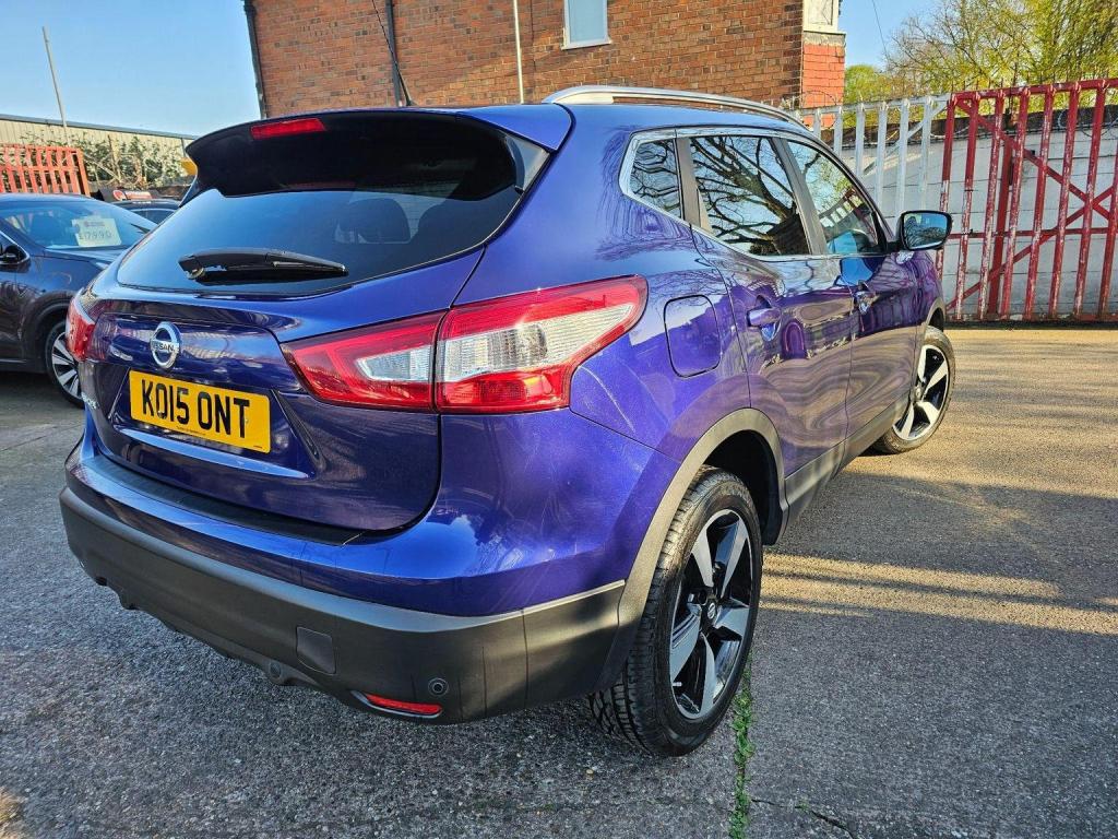 NISSAN QASHQAI