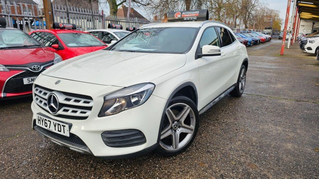 MERCEDES-BENZ GLA CLASS